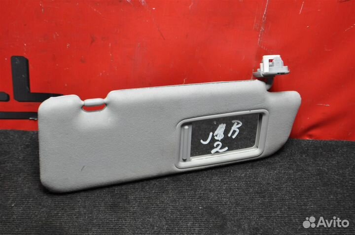 Козырек солнцезащитный toyota prius ZVW30