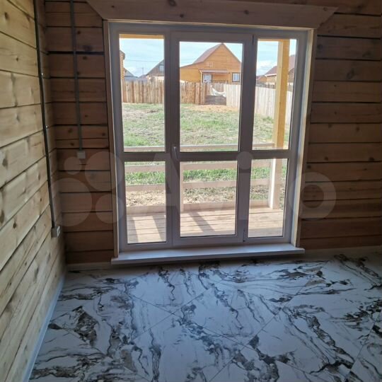 Коттедж 1602 м² на участке 10 сот.