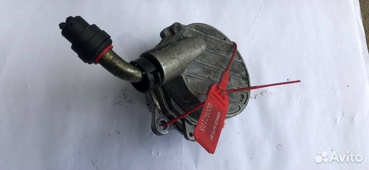 Вакуумный насос Mercedes-Benz C-Класс