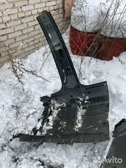 Стойка Mercedes Benz GLC X253 2019