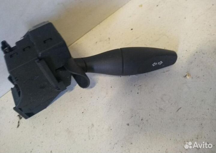 Переключатель поворотов подрулевой Ford Focus/Focu