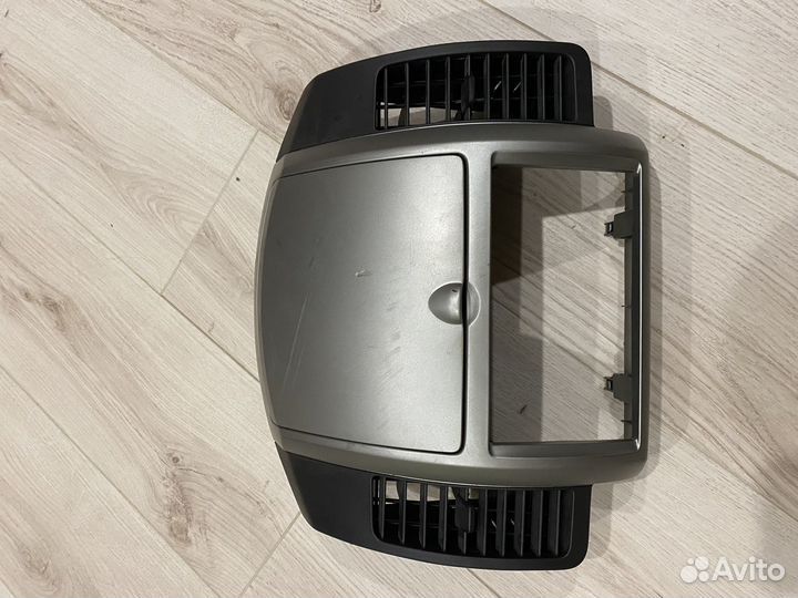 Рамка на магнитолу Nissan Note 2012