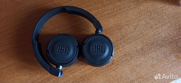 Беспроводные наушники jbl T460BT