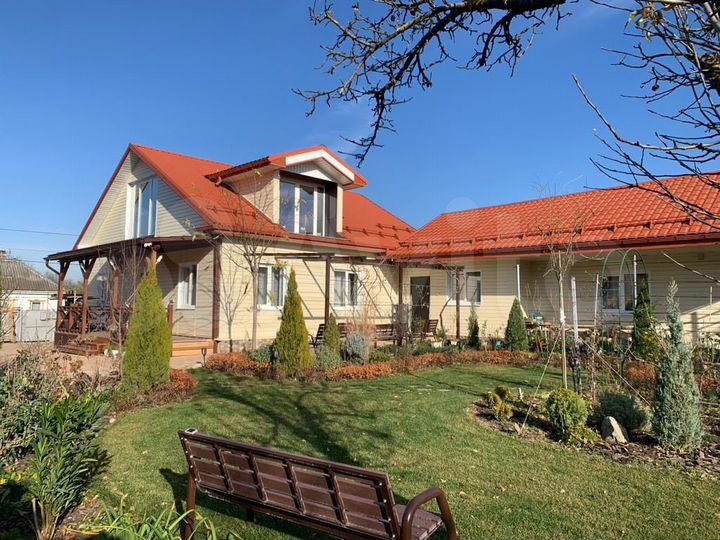 Дом 100 м² на участке 14 сот.