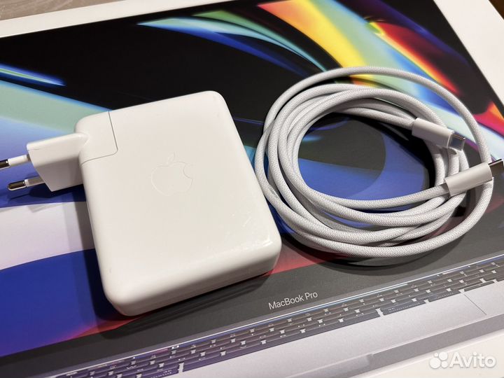 Apple 140W USB-C Power Adapter Оригинал