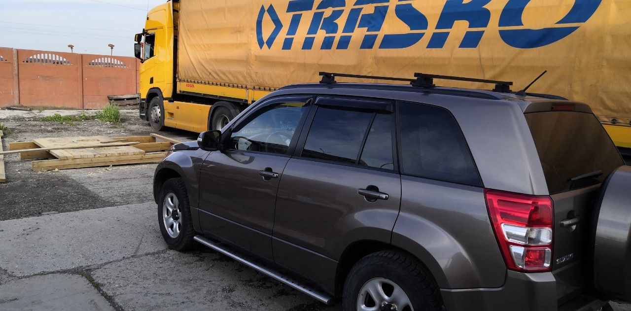 Suzuki Grand Vitara: фото владельца