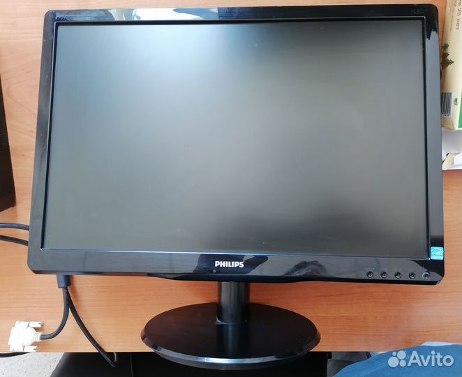 Монитор для компьютера 19 дюймов Philips190V4L