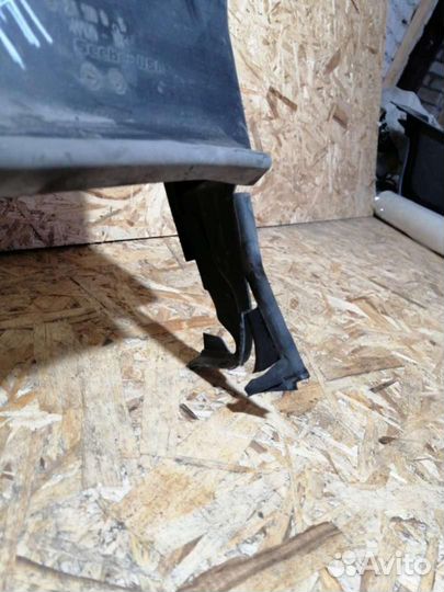 Диффузор вентилятора Mercedes-Benz R-Класс W251