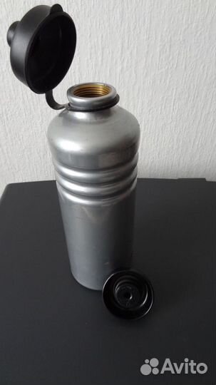 Бутылка спортивная с крышкой оригинал 