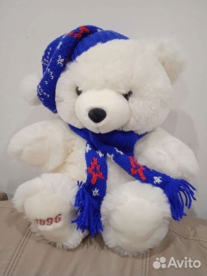 Плюшевый медведь