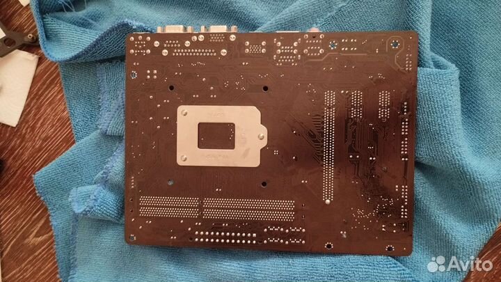 Материнская плата 1150