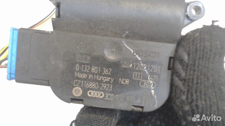 Электропривод отопителя Volkswagen Tiguan, 2012