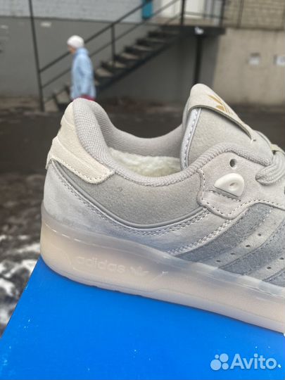 Кроссовки Adidas Forum Low зимние