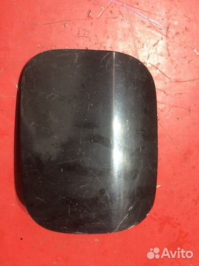 Лючок топливного бака Toyota Corolla Е150