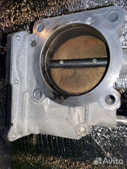 Дроссельная заслонка Lexus GS300 IS250