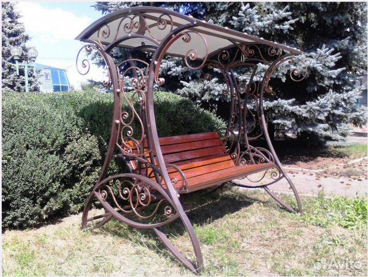 Качели кованые садовые