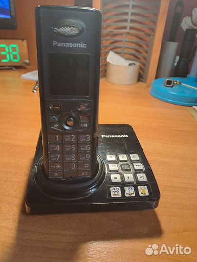 Домашний телефон panasonic