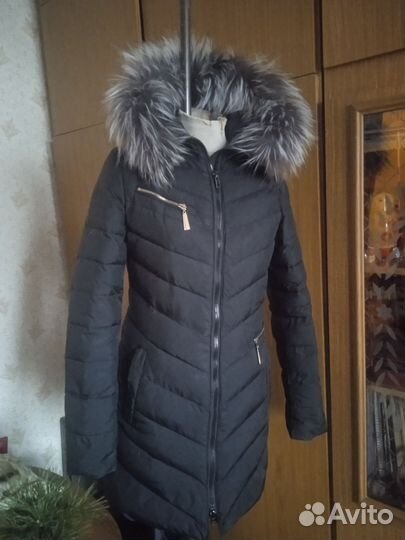 Пуховик женский 42 44