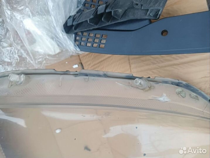 Стекло на фары