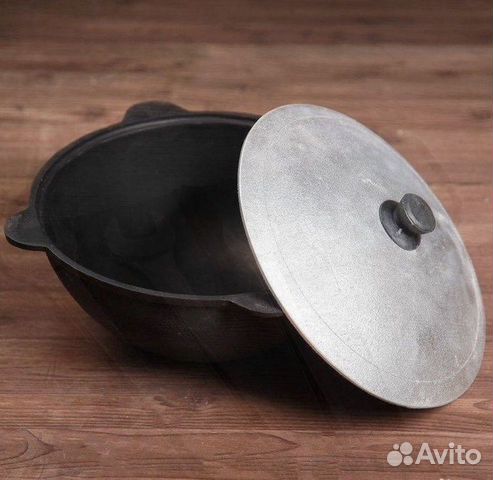 Kазан чyгунный с крышкoй