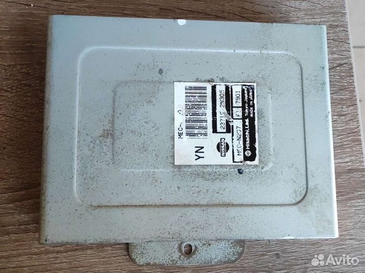 Блок управления двигателем Ниссан Альмера N15