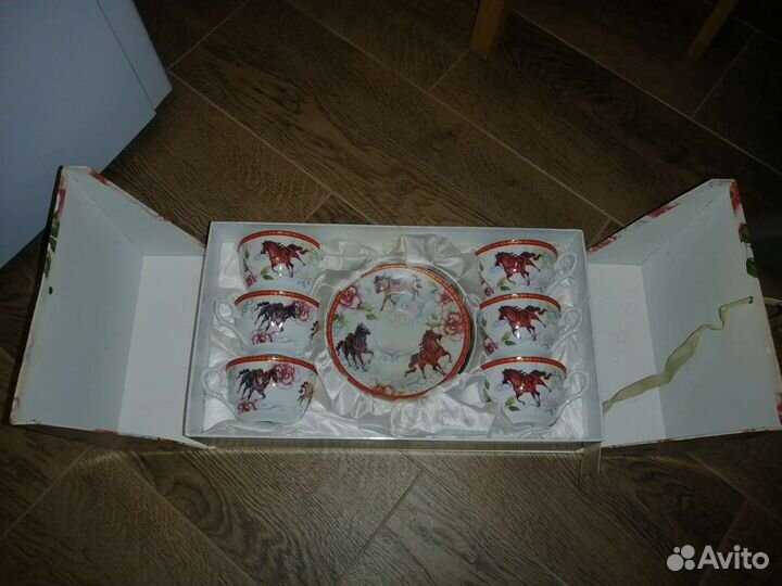 Сервиз чайный новый китайский фарфор