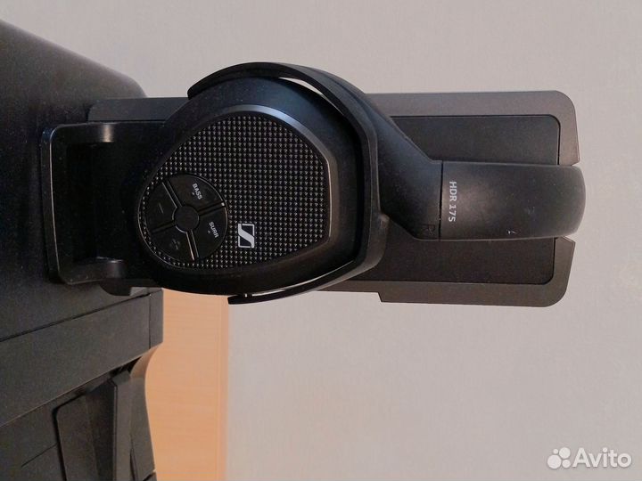 Беспроводные наушники sennheiser TR 175