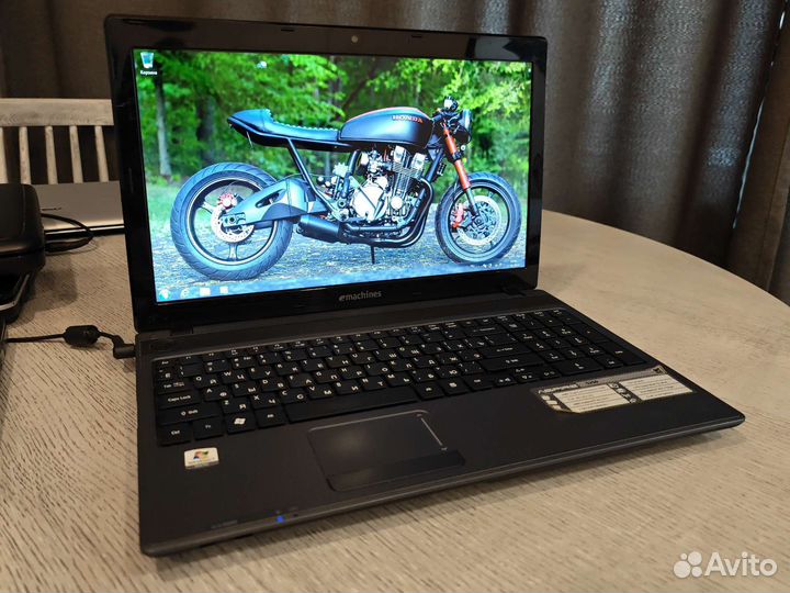 Acer 5250 AMD 4Gb/320/1Gb Чек Гарантия Сост Отл