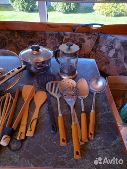 Кухонная посуда бу, сковорода, банки, крышки