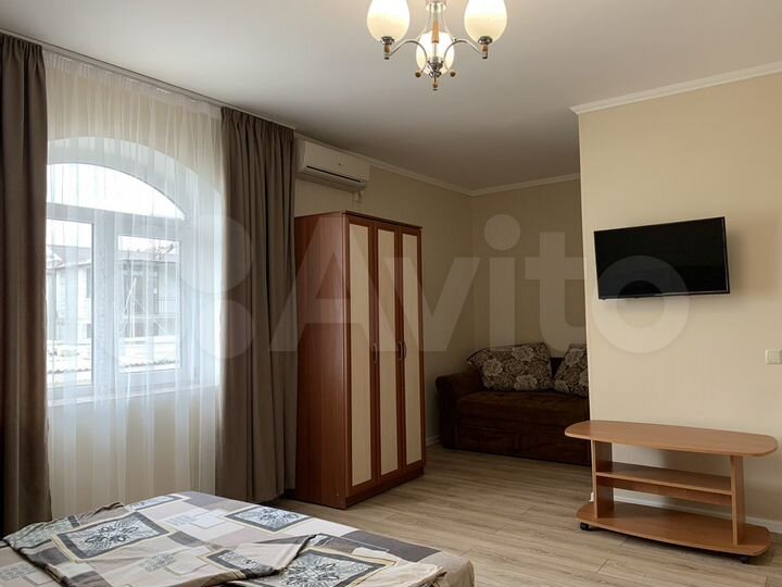 Комната 25 м², 1/4 эт.