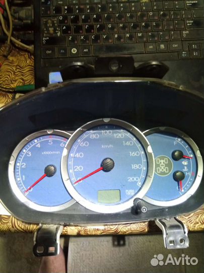 Приборная панель mitsubishi l200