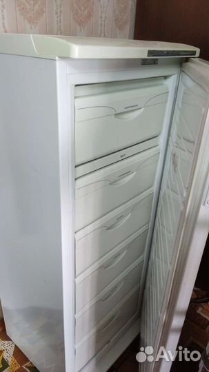 Морозильник Атлант