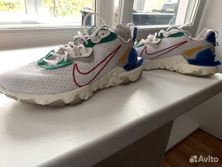 Кроссовки Nike react vision