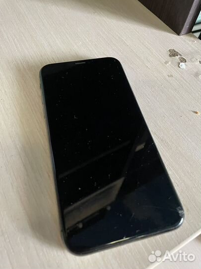 iPhone X, 256 ГБ