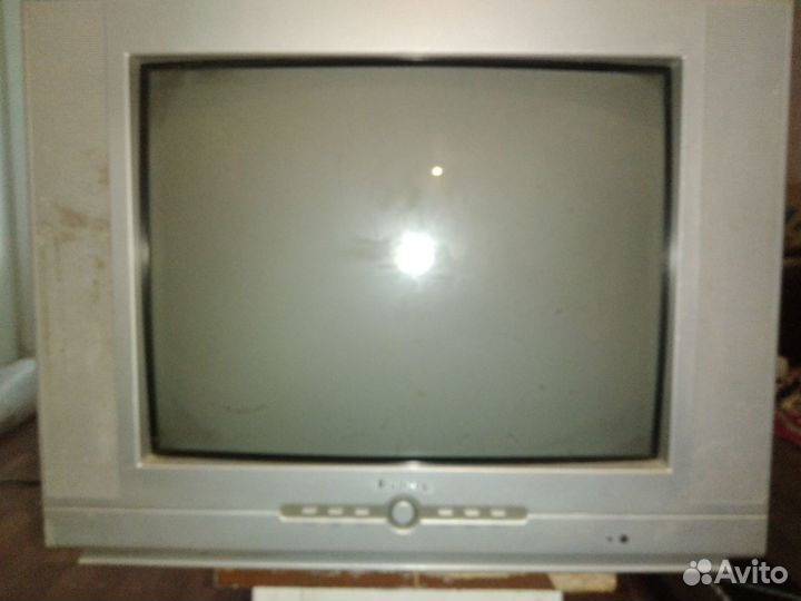 Телевизор (ЭЛТ) 52 см (20,5