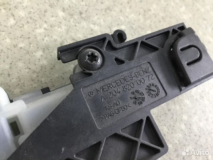 Активатор замка крышки бензобака Mercedes Benz GLK