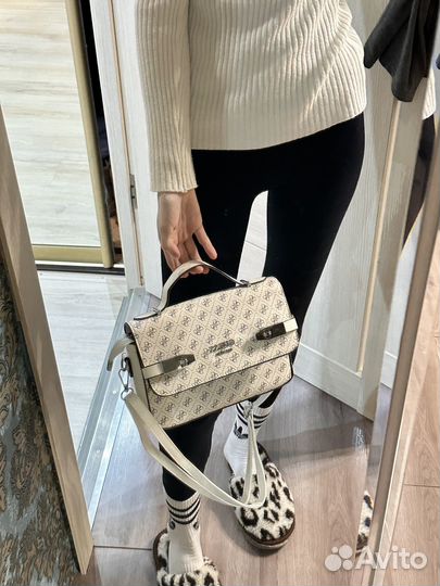 Сумка guess белая