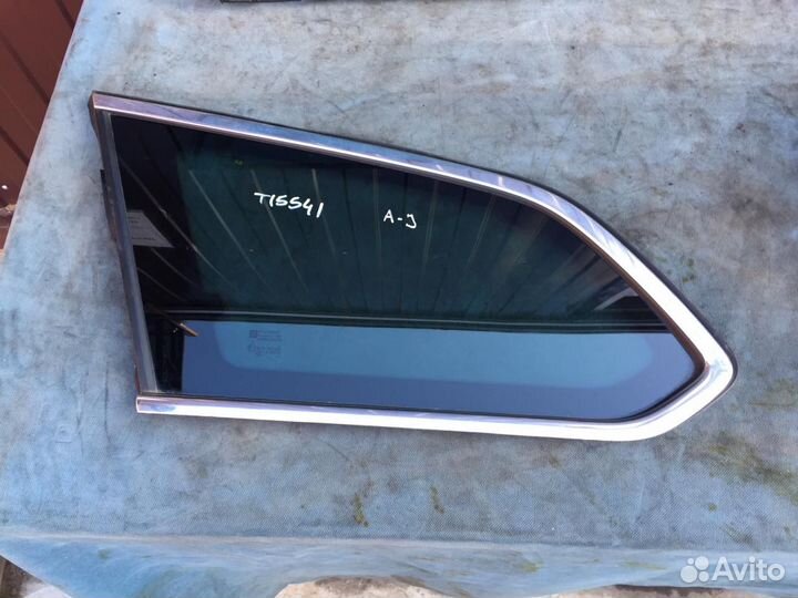 Форточка задняя левая универсал Opel Astra J