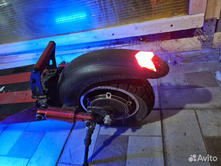 Электросамокат kugoo m4