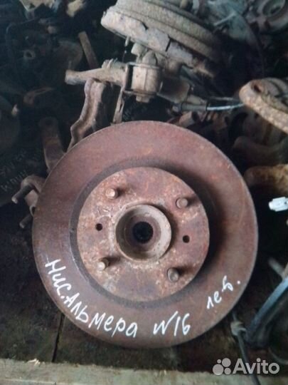 Поворотный кулак Ниссан Альмера н16