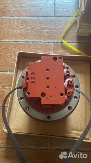 Вал редуктор хода Volvo EC210 / вал бортовой EC210