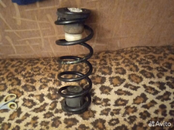 Пружина задняя Chrysler 04877 934AD