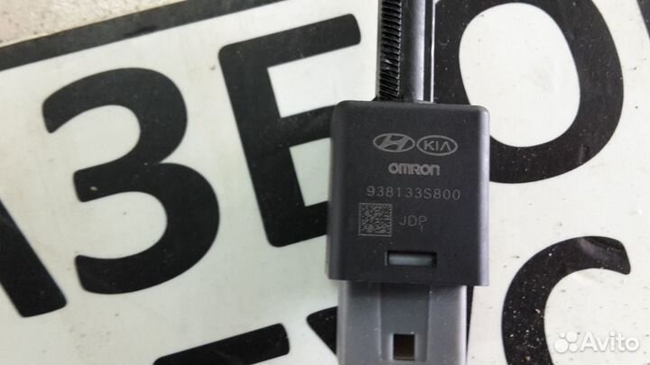 Датчик стоп-сигнала Kia Hyundai