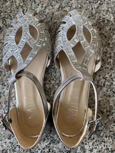 Туфли для девочки 30 размер