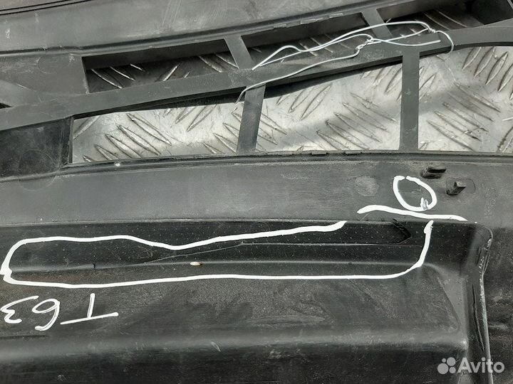 Дождевик (жабо) для Skoda Octavia 1U 1U0819403CB41