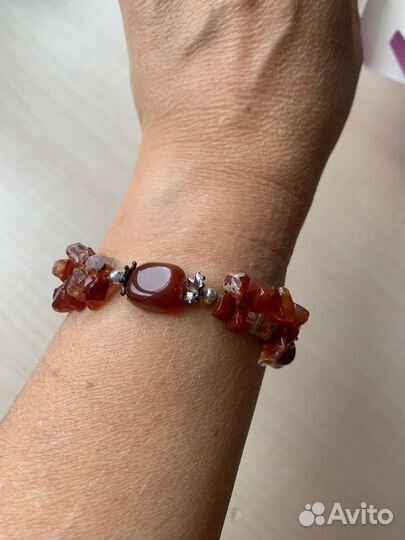 Браслет на руку женский