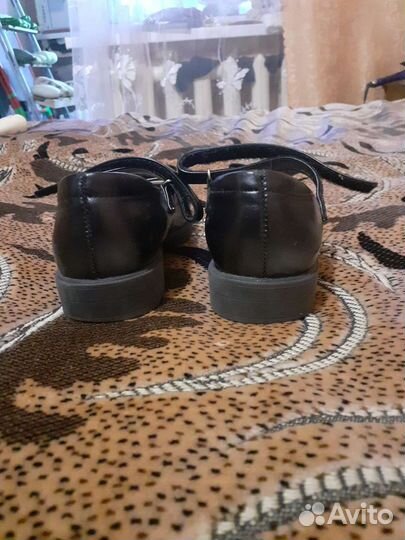 Туфли для девочки р.33