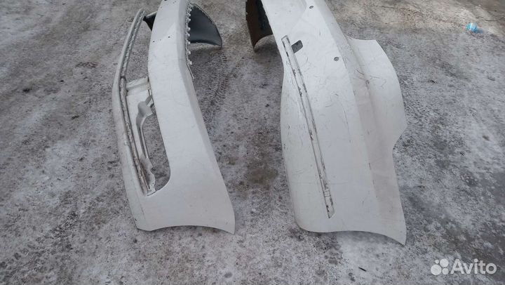 Бампер передний Volkswagen Passat B7