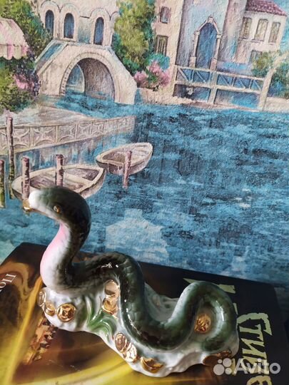 Статуэтки: Панда, баран, змея, черепашки