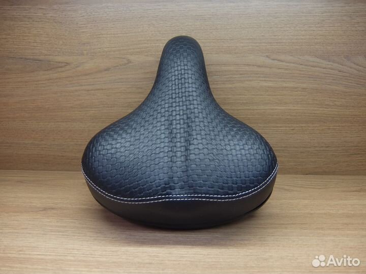 Седло широкое на пружинах